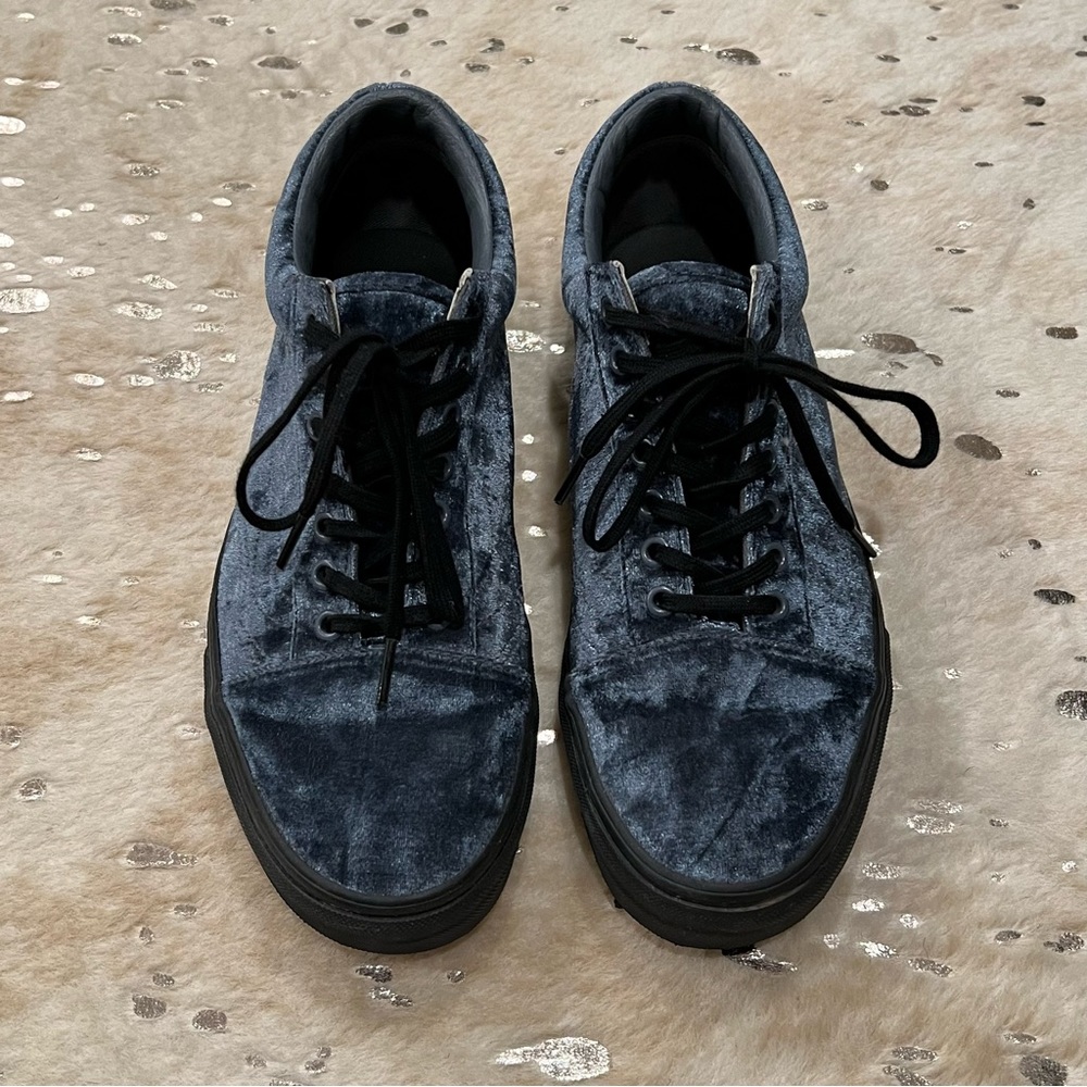 Vans Old Skool Grey Velvet Sneaker